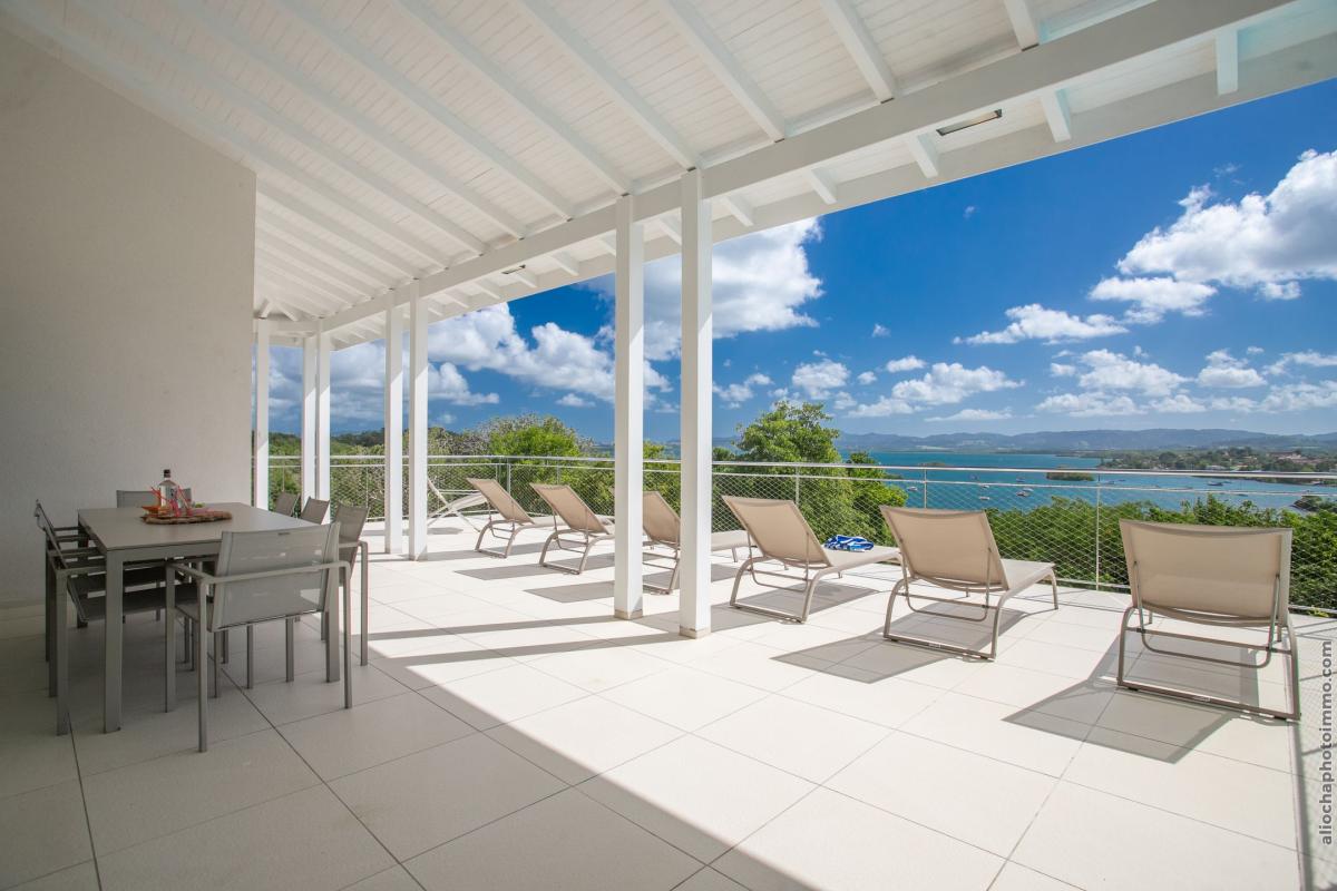 Location_Villa_Les_Trois_Ilets_Martinique_transats (4)